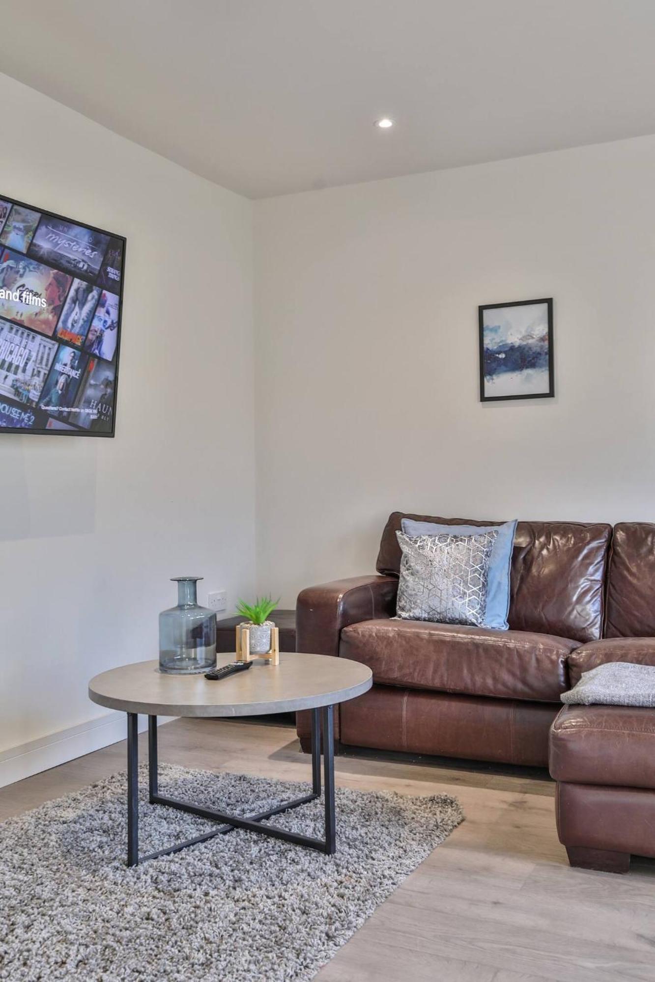 Modern, Cosy Whole House Wifi Close To Attractions 셰필드 외부 사진
